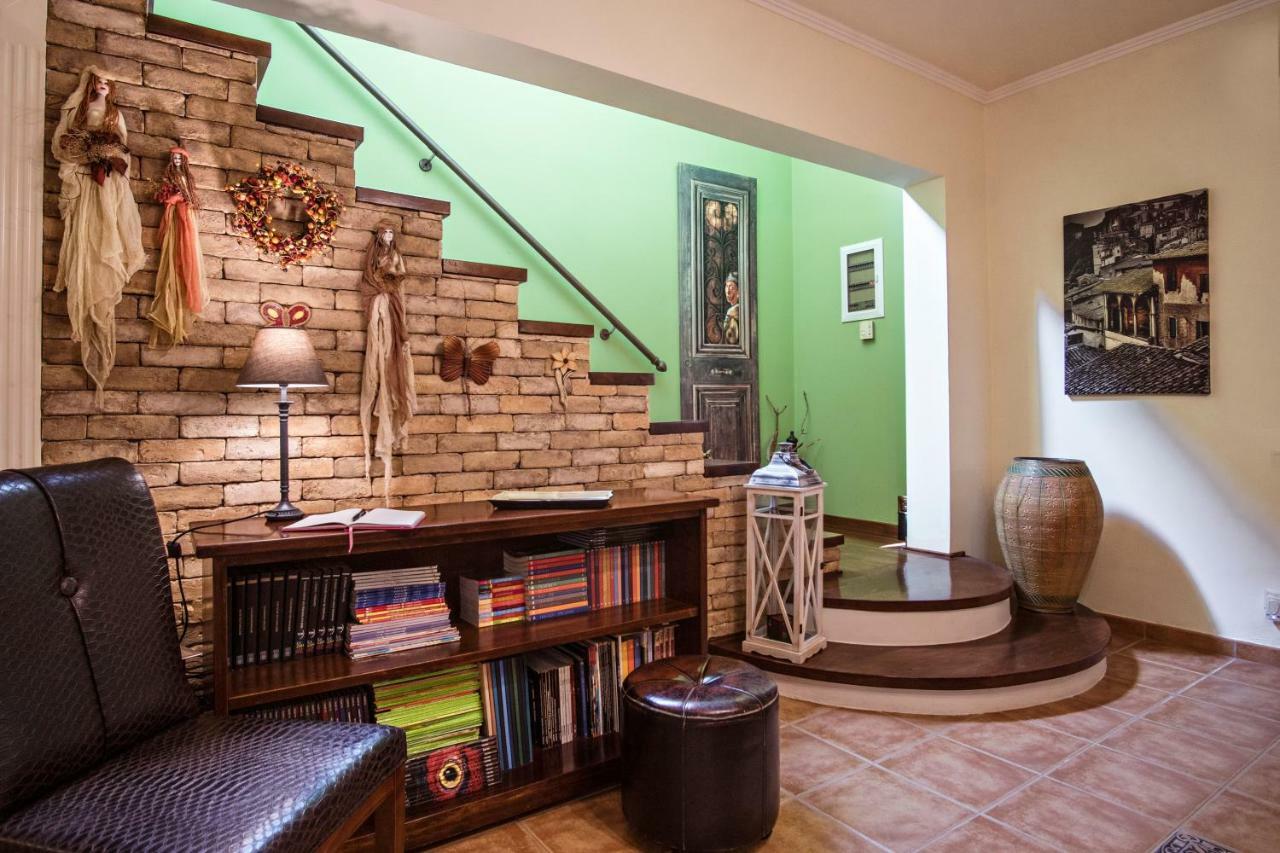 Birdsing Cottage ดัสเซีย ภายนอก รูปภาพ